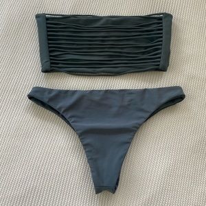 Mikoh Swimwear Bikini. Dark Green. Top sz S, bottom size L (runs small).